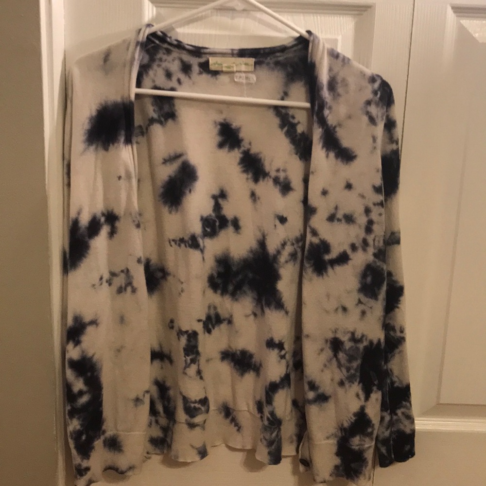 Staring at stars tie dye cardigan